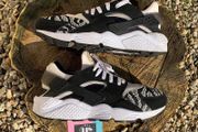 Get Rare Classic Nike Air Huarache Flyknit