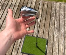 Titleist T350 Forged 7 Iron - True Temper AMT Red Shaft