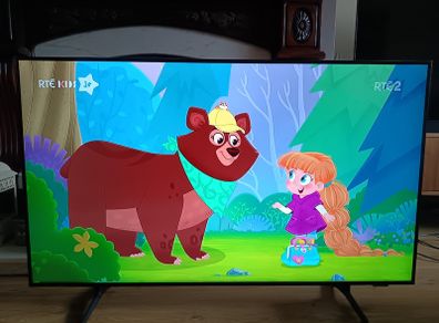Samsung 50" BU8070 Crystal UHD 4K HDR Smart TV (2022)
