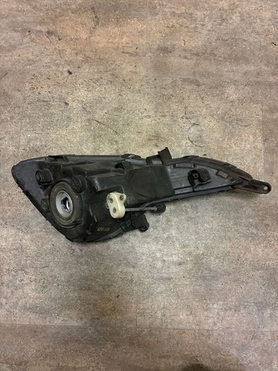 Hyundai i40 Left Passenger Side Front Fog Light 92201-3Z000 (2011-2015)