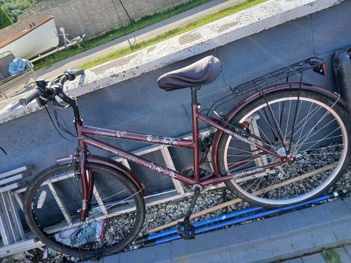 Women's bike
