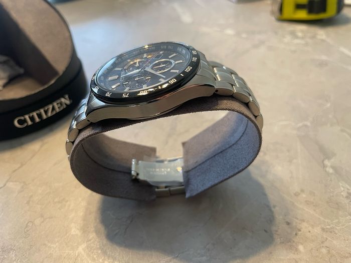 Citizen Men Chronograph Watch Stainless Steel Boxed Excellent Condition