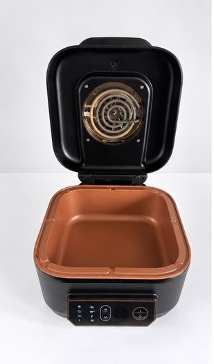 Dimplex Microwave and Russell Hobbs Air Fryer