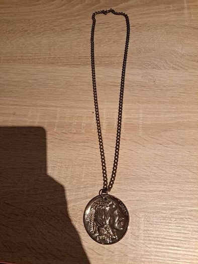 Liberty 1935 United states of America necklace costume jewellery Postage included