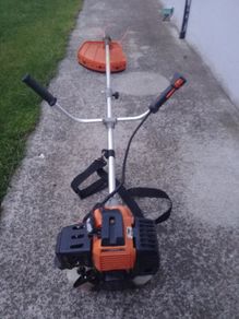 Petrol strimmer