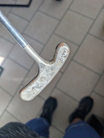 Very rare Vintage 2002 Titleist Scotty Cameron bullseye putter
