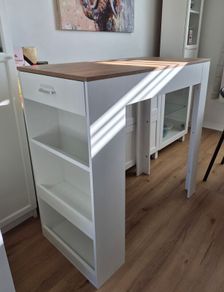breakfast bar table