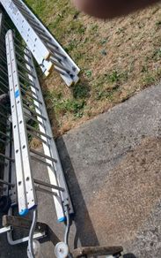 Roof Ladder