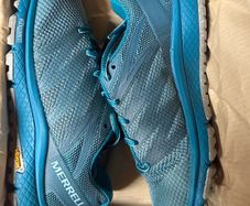 Merrell walking trainers UK5.5