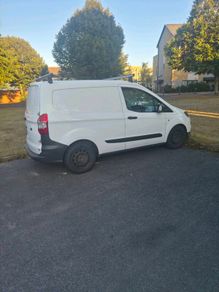 Ford Transit Courier