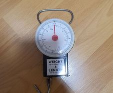 luggage scales measuring tape