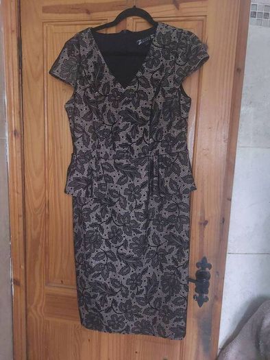 Joanna Hope black and ivory lace peplum dress (free post)