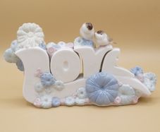 Gorgeous Vintage Love Sign Nao by Lladro.