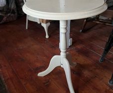 Round Occasional table