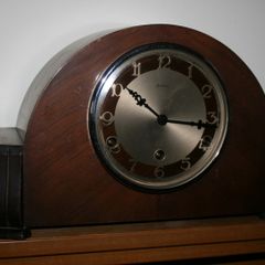 Bentima Clock