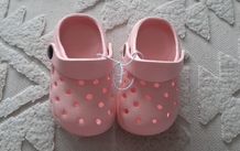 New pink toddler shoes