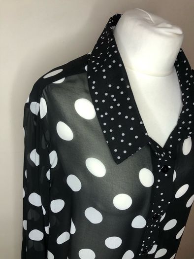Yours black/white chiffon blouse (size 26-28)