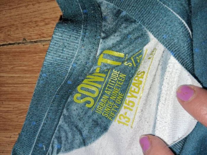 big bundle of teen boys clothes