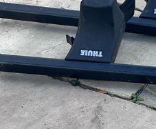 thule roof bars