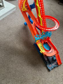 Hot Wheels City Roller Coaster