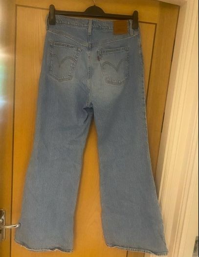 Levi Blue Jeans - Ribcage Wide Leg (W31 L32)