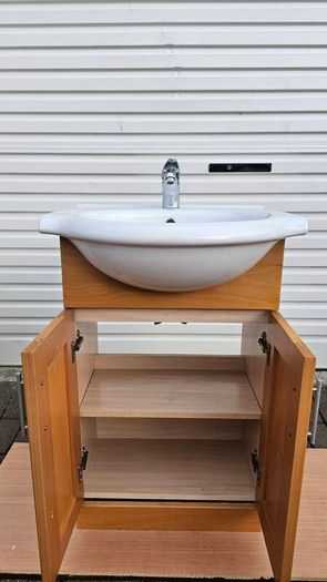 vanity unit