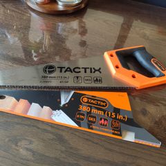 Handsaw