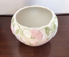 Medium sized Floral plant pot