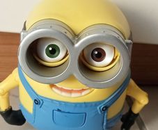 Bob Minion Blinking Eye