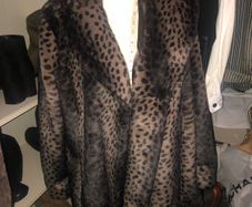faux fur coat size L