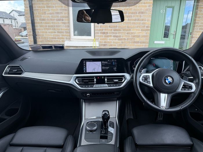 BMW 330e M sport
