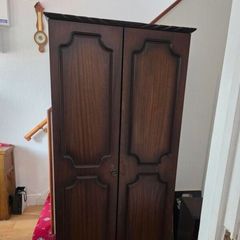 Wardrobe & Locker