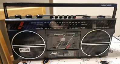 From 1986  Grundig RR 335 AM-FM Stereo Radio Cassette Recorder. Perfect working order.