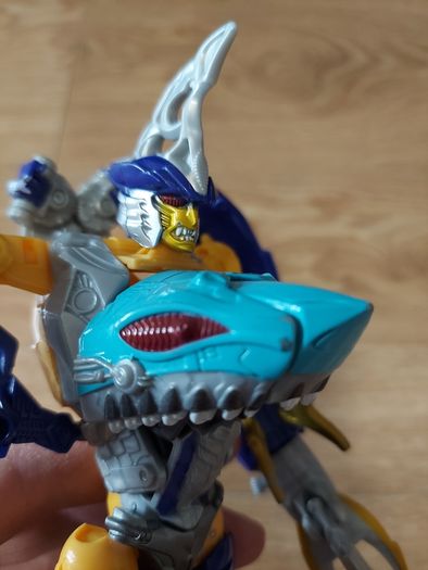 Transformer / toy