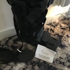 Orthopedic boot and insole