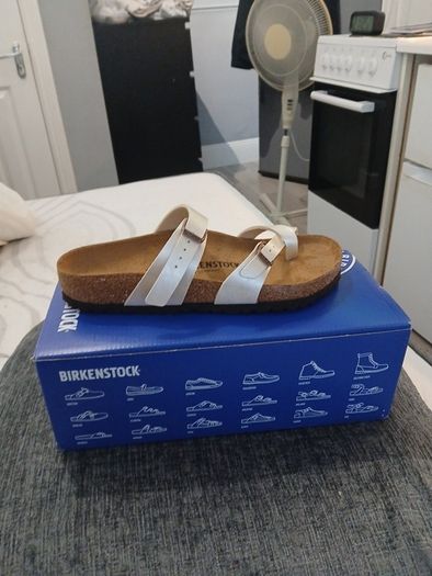 Birkenstock Mayari Sandals Brand New Size 6