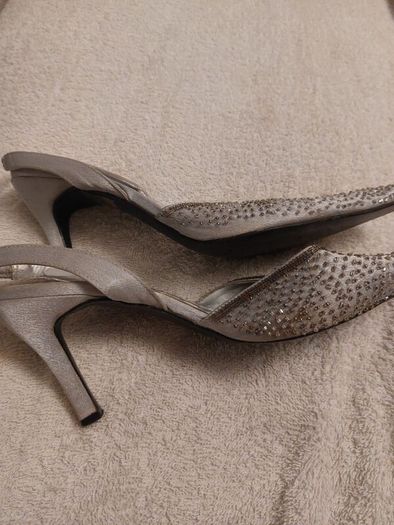 Silver Shies