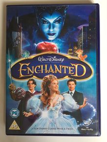 Enchanted (Disney) [2007] Amy Adams, Patrick Dempsey, James Marsden, Timothy Spall, Idina Menzel, Susan Sarandon & Julie Andrews [Movie DVD]