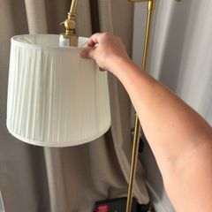 Floor lamp