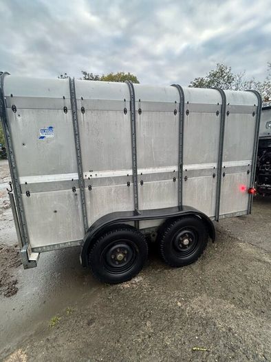 Ifor Williams 10ft x 5ft cattle trailer