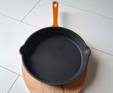 Round brunch pan