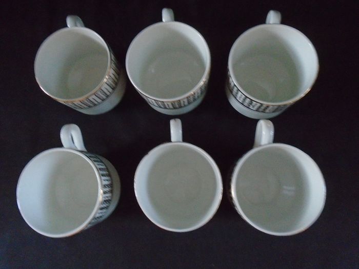 20 piece Arklow Pottery Tea set