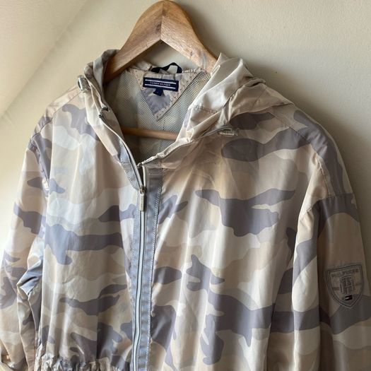 Tommy Hilfiger Cream and Grey Camo Windbreaker Jacket