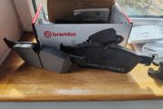 Brembo Front Brake Pads (Land Rover Evoque)