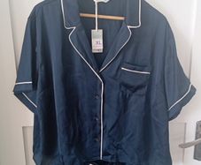 Silk Type Pyjamas Size 18-20