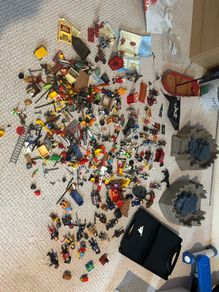 Playmobil mix lot minifigires acessories animals and more more more.