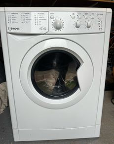 Indesit freestanding washer dryer