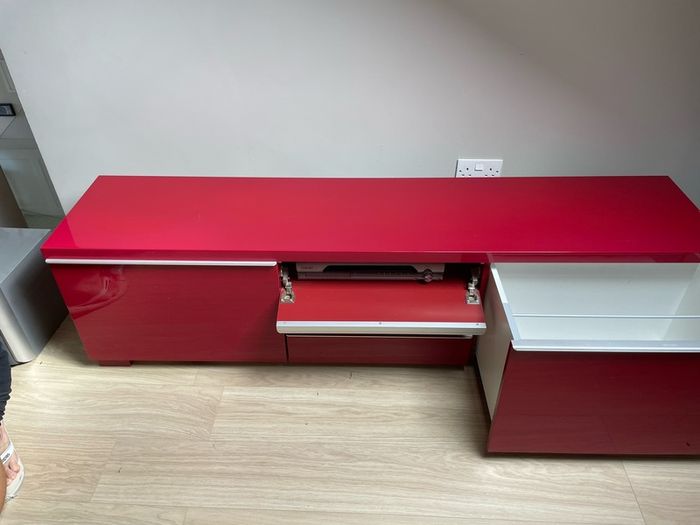 2 Unit TV stand