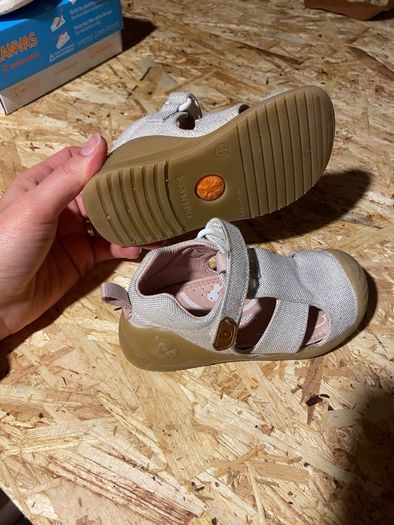 Toddler shoes