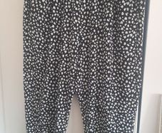 ladies M&S Black and white print trousers